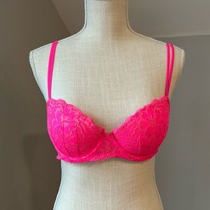 PINK bra
